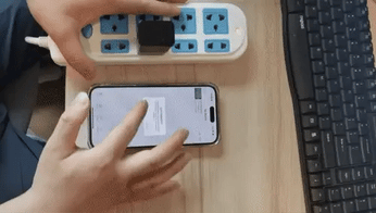 Carregador de Celular com Câmera Wifi Full HD, com sensor de movimento, gravação discreta e suporte para cartão de memória