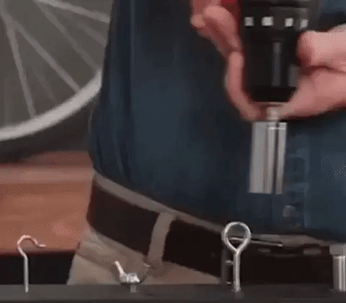 Chave de Torque Universal Ajustável, com 54 hastes autoajustáveis, ideal para qualquer tipo de parafuso