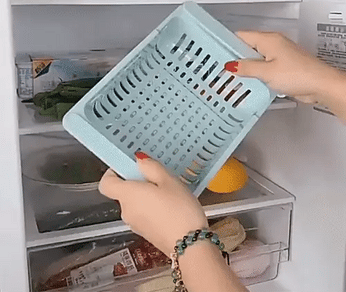 Organizador de geladeira retrátil para maximizar o espaço