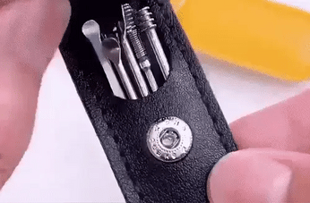 Removedor de Cera de Ouvido com design em aço inoxidável e 4 tipos de cotonetes