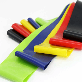 Kit 5 Faixas Elásticas Thera Band com diferentes níveis de intensidade, ideal para exercícios de resistência e flexibilidade