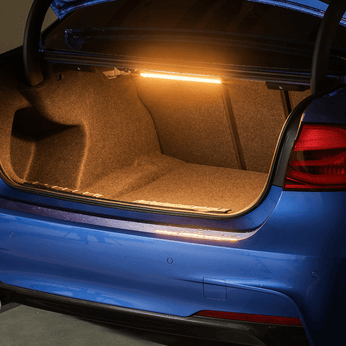 Iluminação em LED com sensor de movimento, recarregável via USB, fácil instalação e dois modos de luminosidade